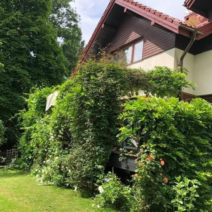 Lesna 6 - House With A Garden Villa Bolechowice Kültér fotó